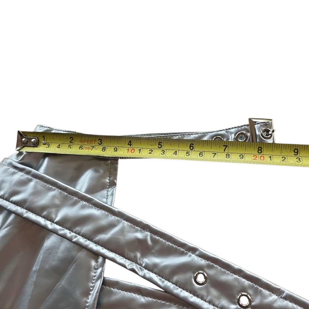 ROMWE Silver Asymmetrical Jacket - Picture 5 of 8